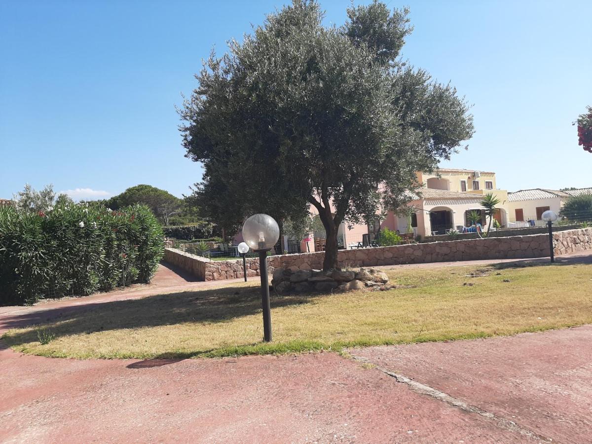 Appartamento Residence Mirice Vignola Mare Aglientu Casa Giorgia Eksteriør bilde