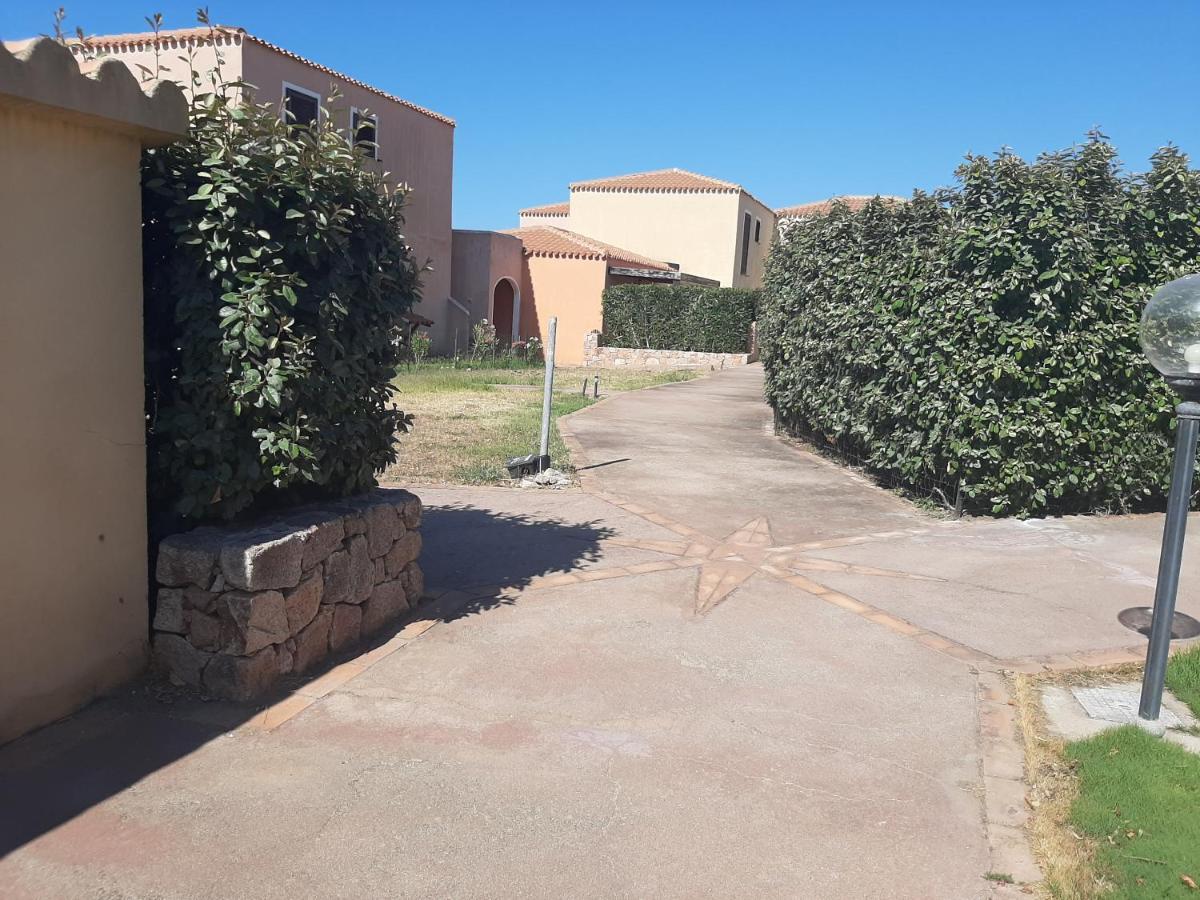 Appartamento Residence Mirice Vignola Mare Aglientu Casa Giorgia Eksteriør bilde