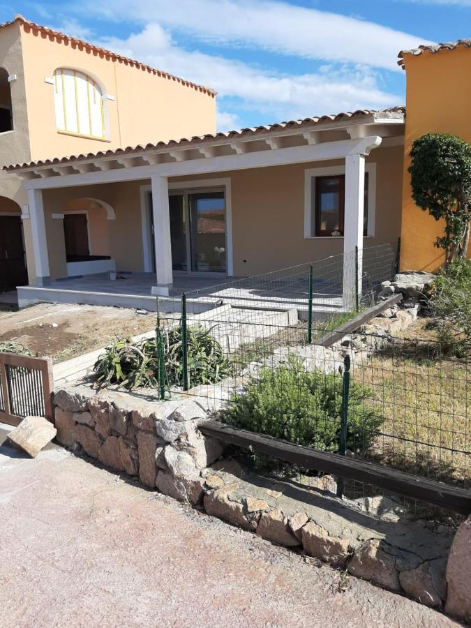 Appartamento Residence Mirice Vignola Mare Aglientu Casa Giorgia Eksteriør bilde
