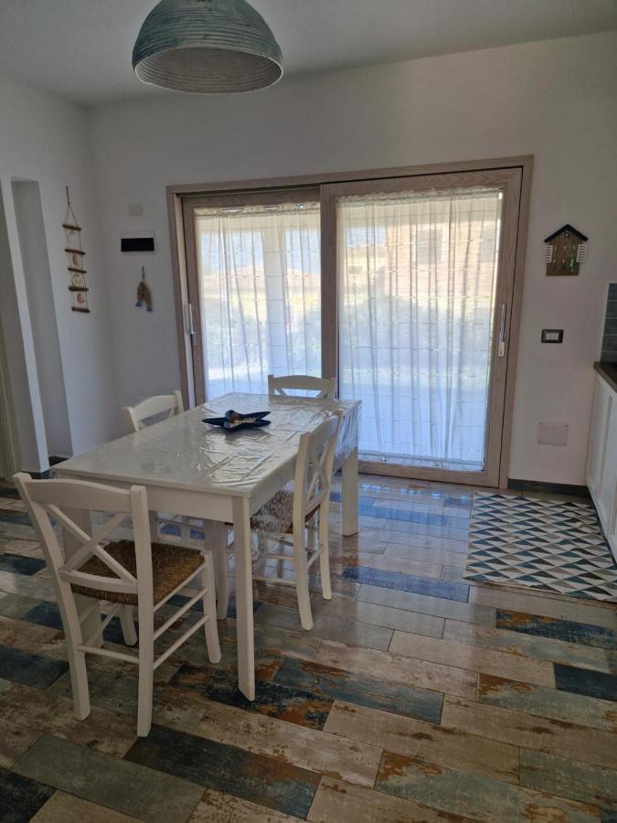 Appartamento Residence Mirice Vignola Mare Aglientu Casa Giorgia Eksteriør bilde